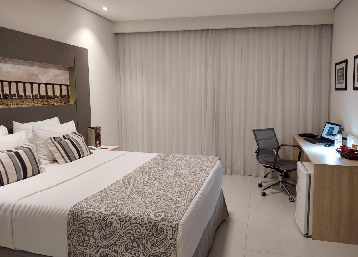 Tryp By Wyndham Manaus Hotel Exterior photo